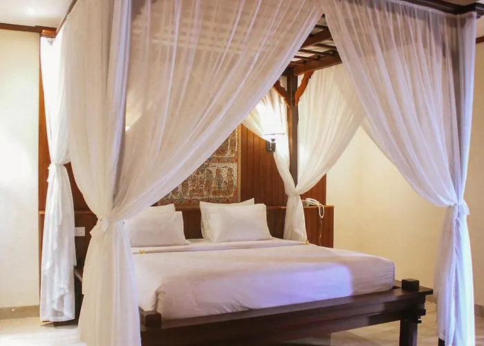 Champlung Sari & Hotel