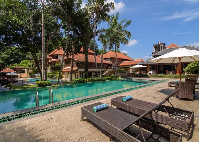 Hotel Champlung Sari & 4*