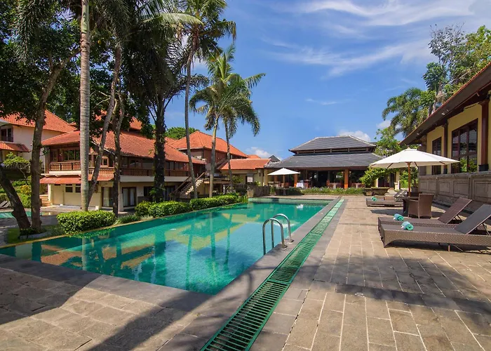 Champlung Sari & Hotel 4*