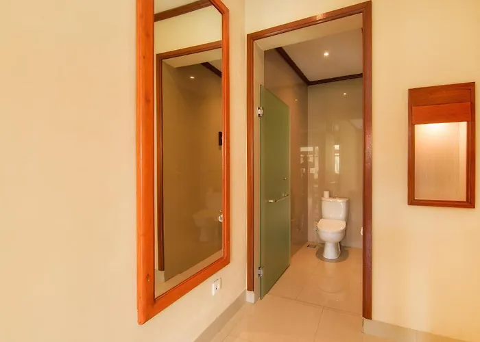 Champlung Sari & Hotel 4*