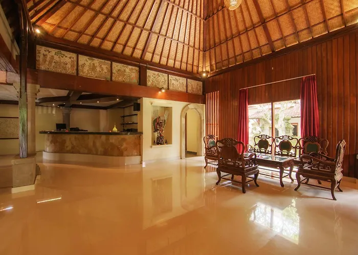 Champlung Sari & Hotel 4*